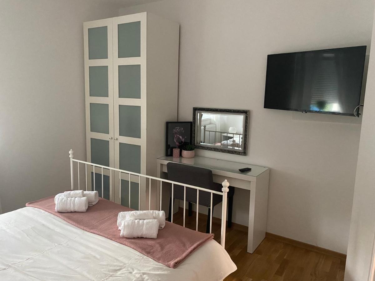 Penthouse West S Apartment Varazdin Exterior photo